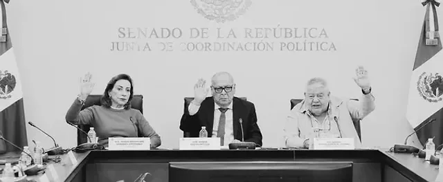 Veto al teléfono en aulas de educación básica: el Senado lo aprueba en comisiones antes de que arranque la regla de la SEP