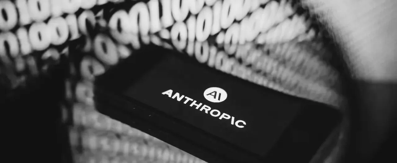 Anthropic corta el internet a sus pruebas internas tras acciones no autorizadas de sus modelos en portales oficiales de EU