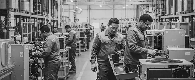 Récord de 22.9 millones de empleos formales, con manufactura y agro en retroceso anual