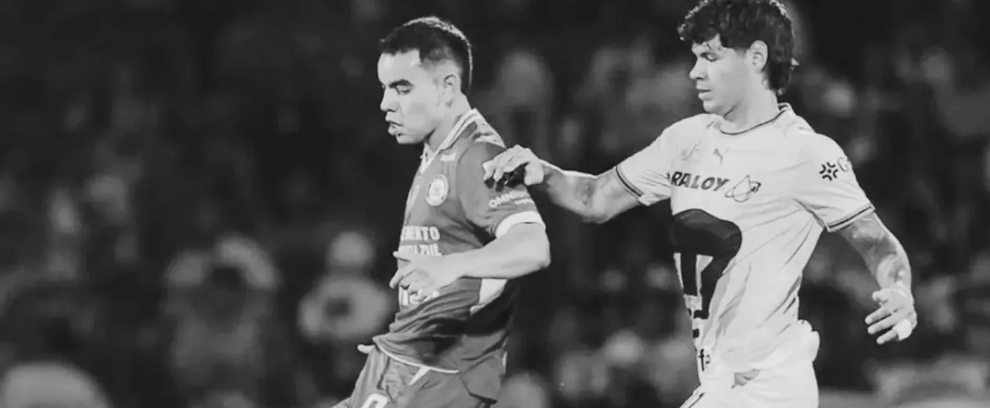 Resultado de la jornada 11: Cruz Azul empata 3-3 con Pumas, que jugó con diez, y alarga su racha sin perder en Ciudad Universitaria