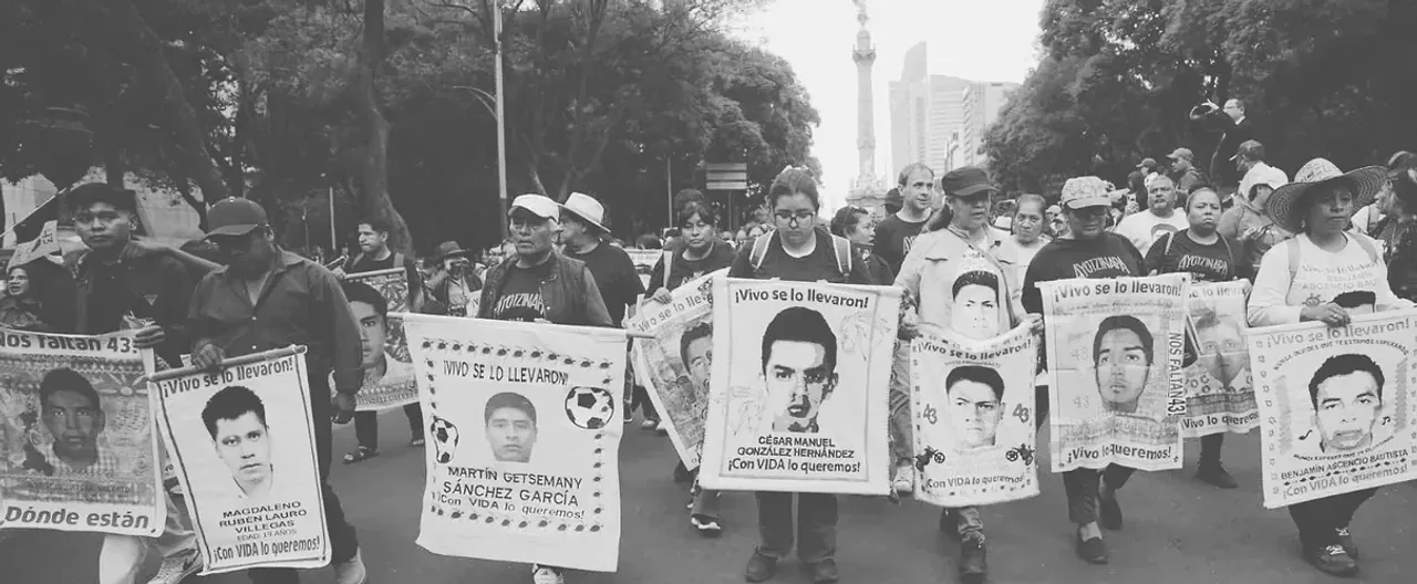 Ayotzinapa, doce años y cero condenas: la FGR debe decir qué dejó sin investigar y comprometer fechas
